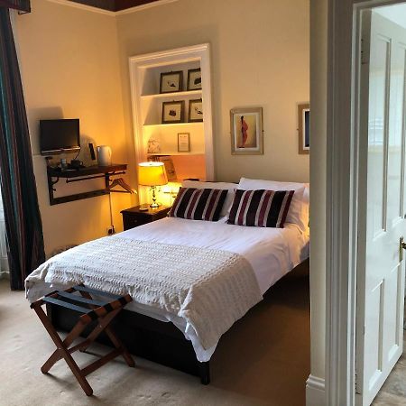 Easter Garth Guest House Хелънсбърг Екстериор снимка